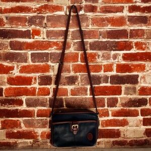 EUC Vintage Liz Claiborne Navy Pebbled Leather Crossbody - 1980s EUC